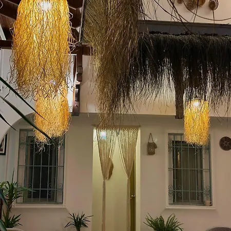 홈스테이 Andoya Butik Bodrum